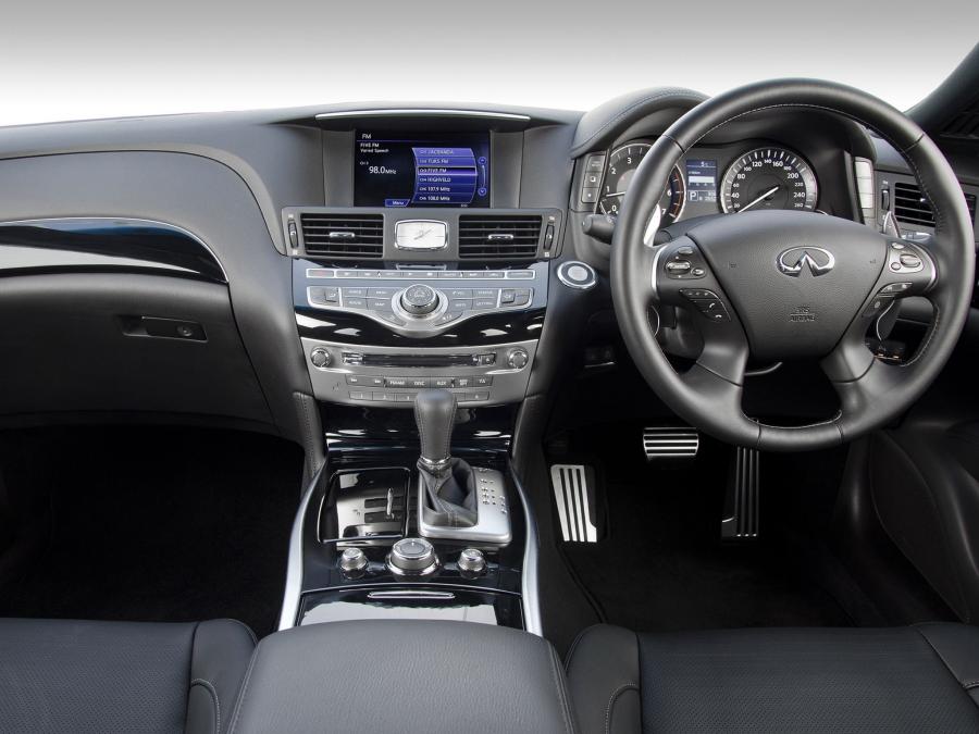 Infiniti M30d S 2012 года  (ZA) (фото 10 из 10)